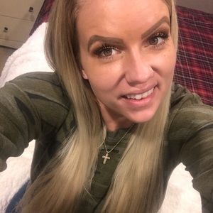 Meet your Posher, Tera